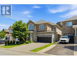 347 ANTIGONISH AVENUE, Ottawa, Ontario