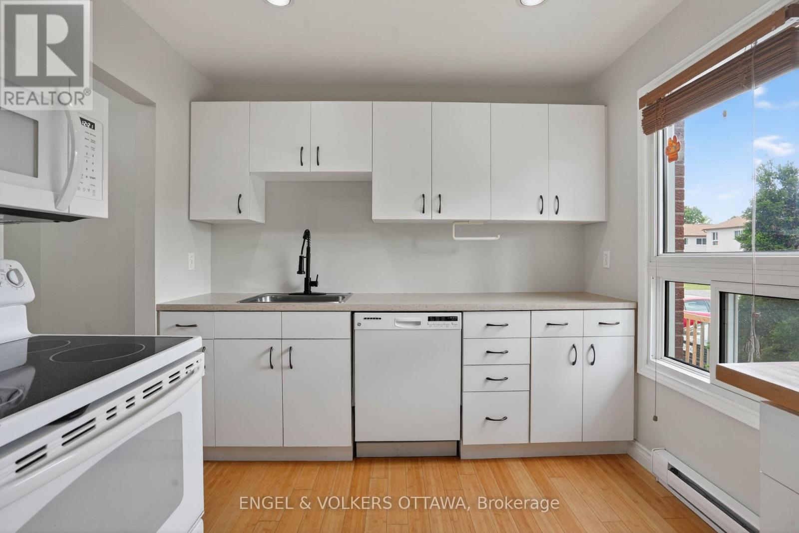 46 - 3251 Bannon Way, Ottawa, Ontario  K1T 1T2 - Photo 4 - X13457154