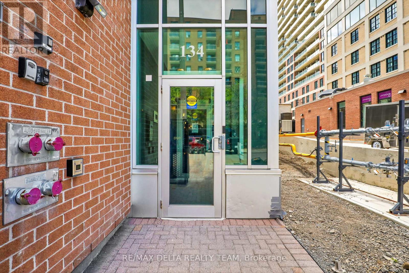 205 - 134 York Street, Ottawa, Ontario  K1N 1K8 - Photo 3 - X13457234
