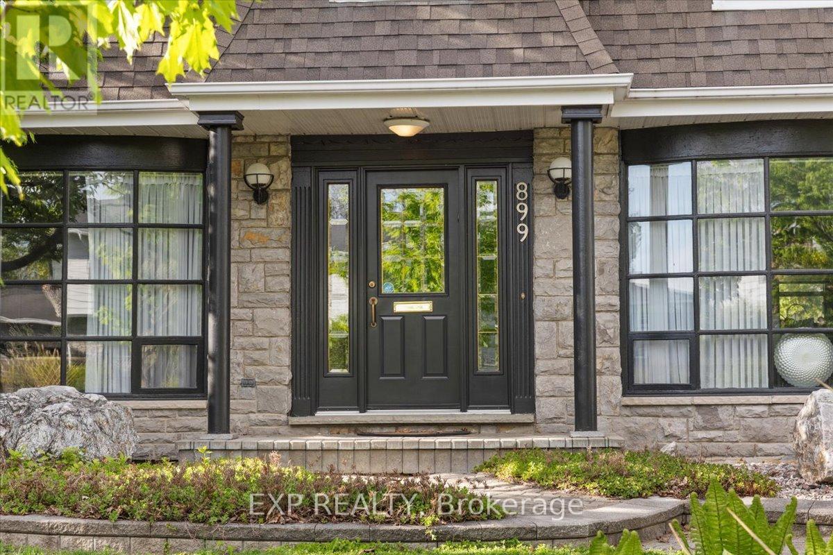 899 Dresden Crescent, Ottawa, Ontario  K2B 5H8 - Photo 3 - X13457332