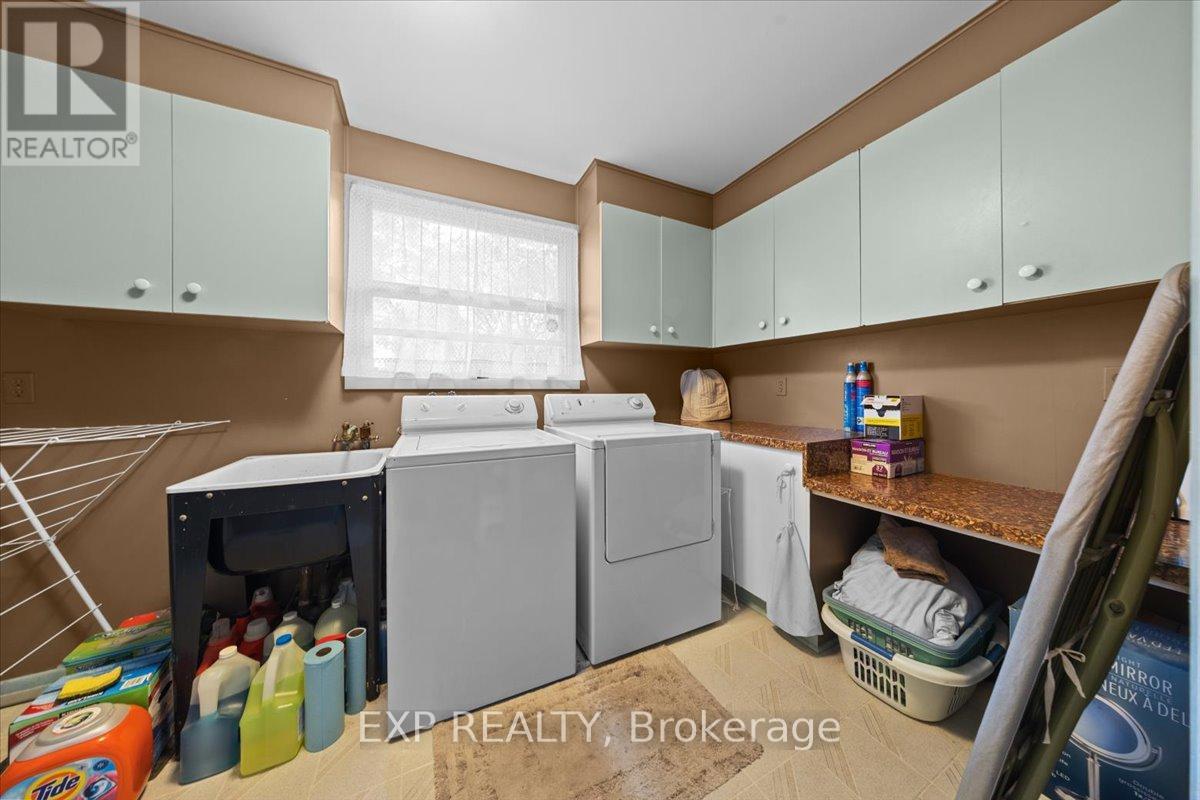 899 Dresden Crescent, Ottawa, Ontario  K2B 5H8 - Photo 32 - X13457332