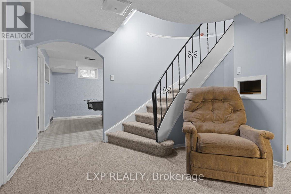 899 Dresden Crescent, Ottawa, Ontario  K2B 5H8 - Photo 33 - X13457332