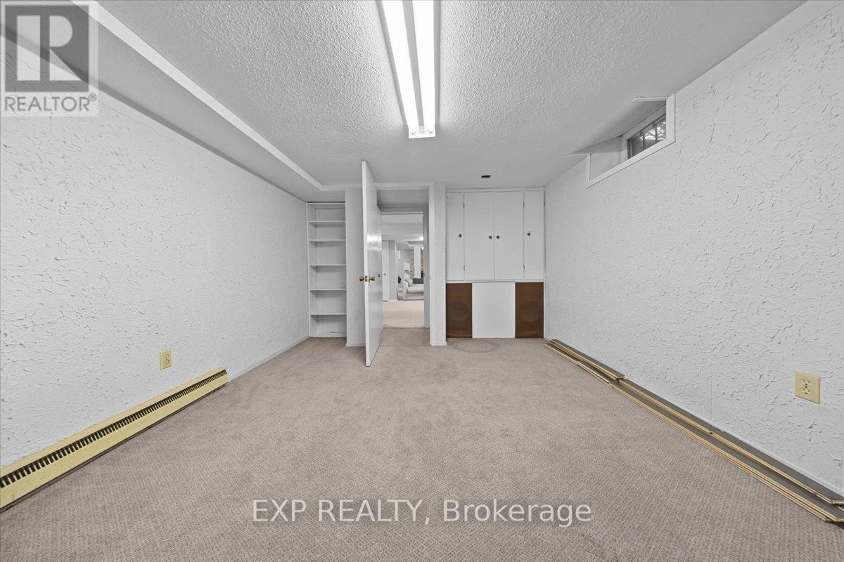 899 Dresden Crescent, Ottawa, Ontario  K2B 5H8 - Photo 38 - X13457332