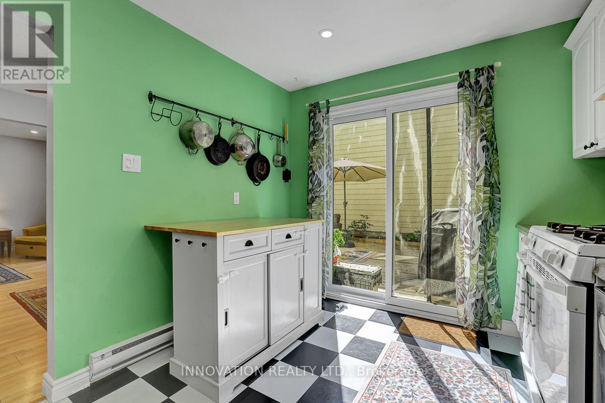 239 Salter Crescent, Ottawa, Ontario  K2K 1Z2 - Photo 10 - X13457350