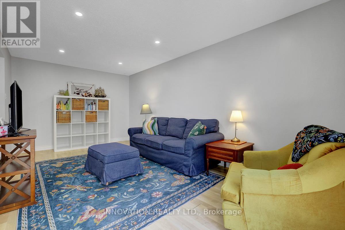 239 Salter Crescent, Ottawa, Ontario  K2K 1Z2 - Photo 7 - X13457350