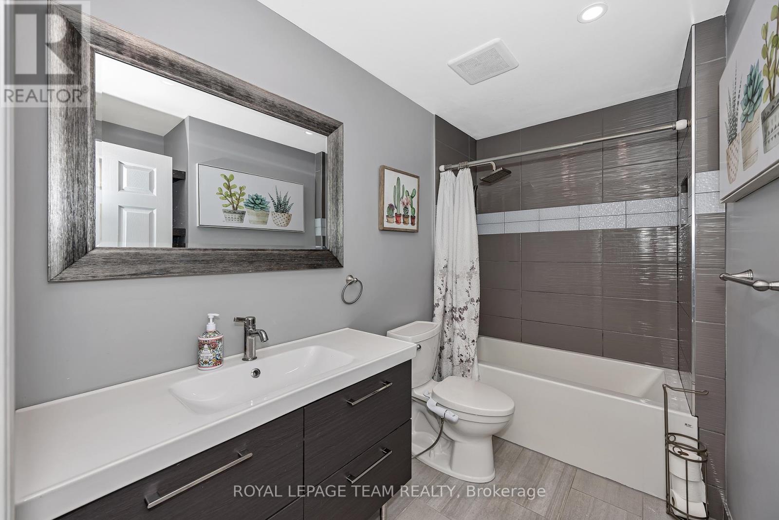 C - 276 Dalehurst Drive, Ottawa, Ontario  K2G 4J5 - Photo 20 - X13457352