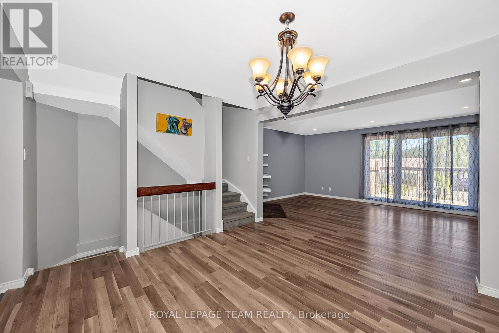 C - 276 Dalehurst Drive, Ottawa, Ontario  K2G 4J5 - Photo 5 - X13457352