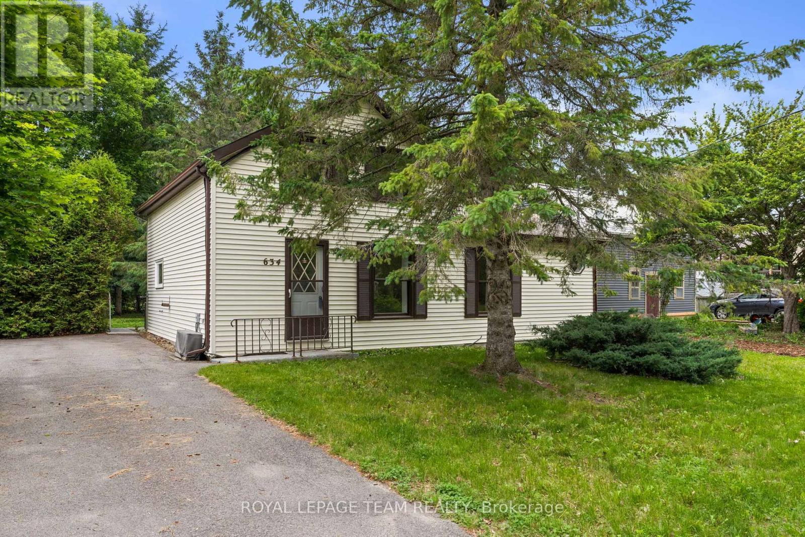 634 Elgin Street, Merrickville-Wolford, Ontario  K0G 1N0 - Photo 2 - X13457384