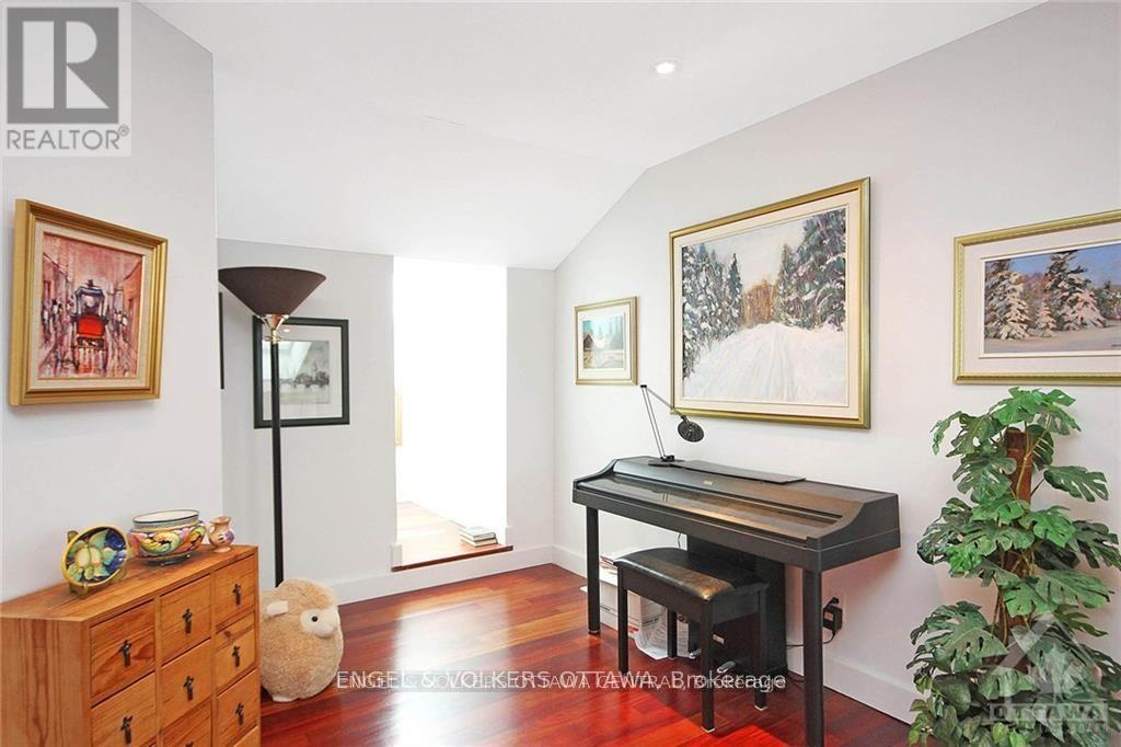 281 Kirchoffer Avenue, Ottawa, Ontario  K2A 1Y1 - Photo 21 - X13457456
