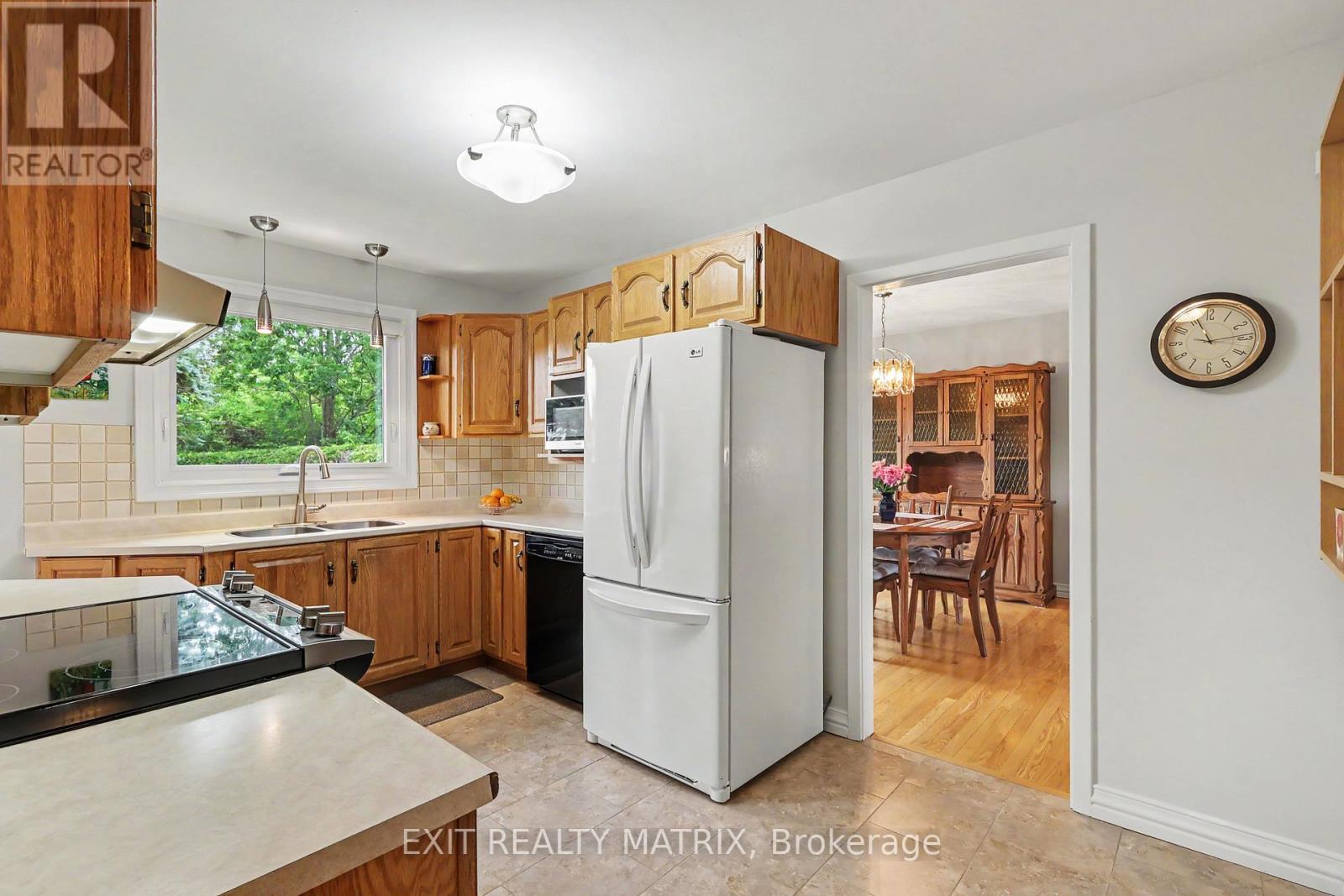 39 Tauvette Street, Ottawa, Ontario  K1B 3A1 - Photo 13 - X13457578