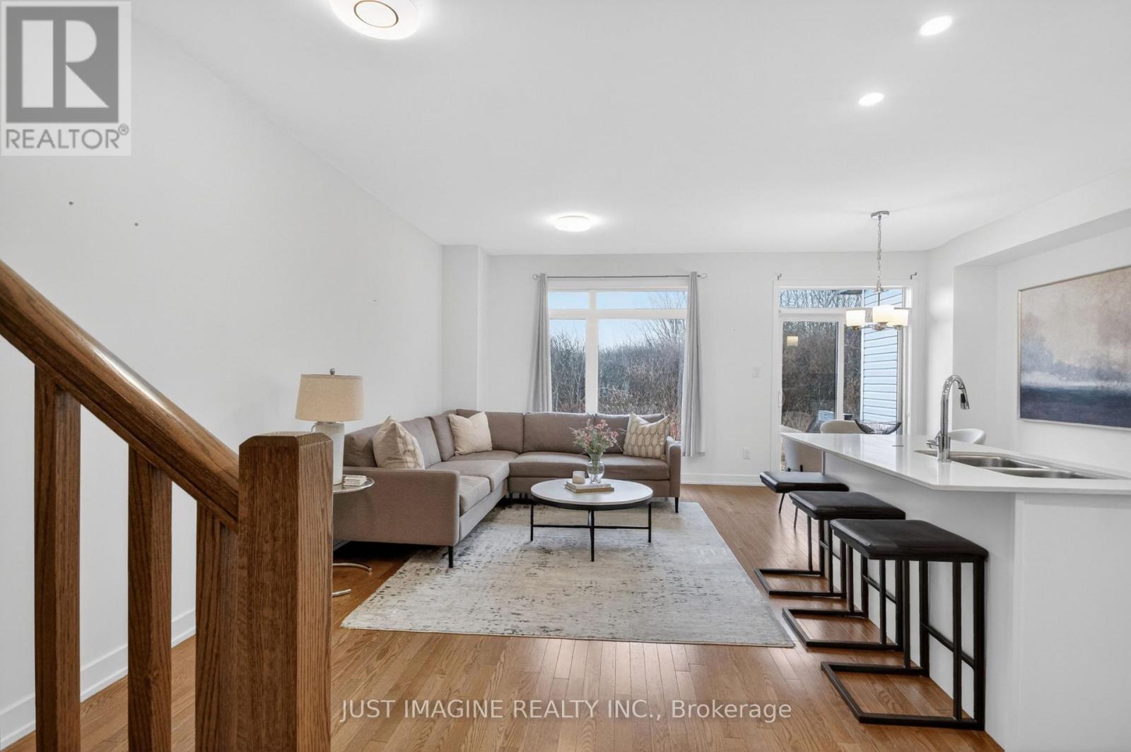 311 Ibanez Walk, Ottawa, Ontario  K1T 0V8 - Photo 8 - X13457666