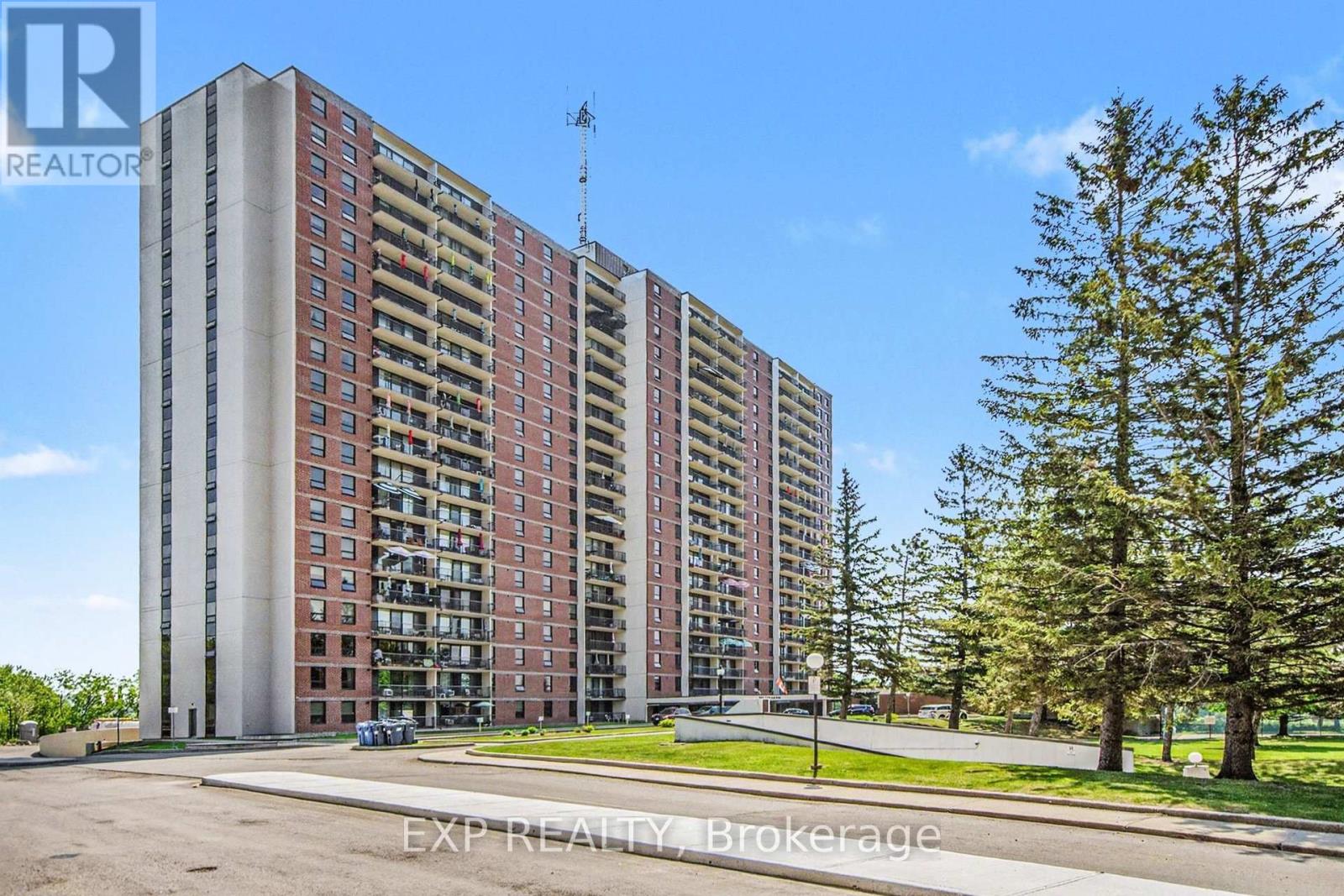 802 - 665 BATHGATE DRIVE, Ottawa, Ontario