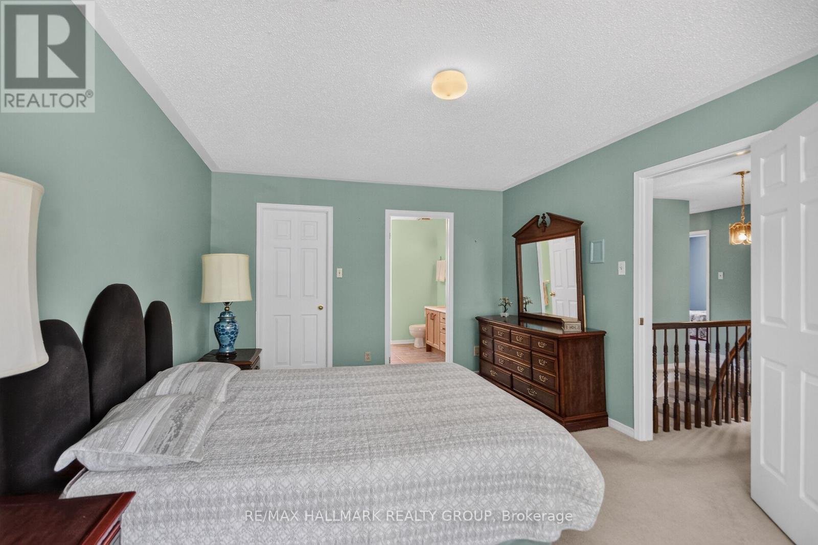9 Halldorson Crescent, Ottawa, Ontario  K2K 2C3 - Photo 27 - X13457892