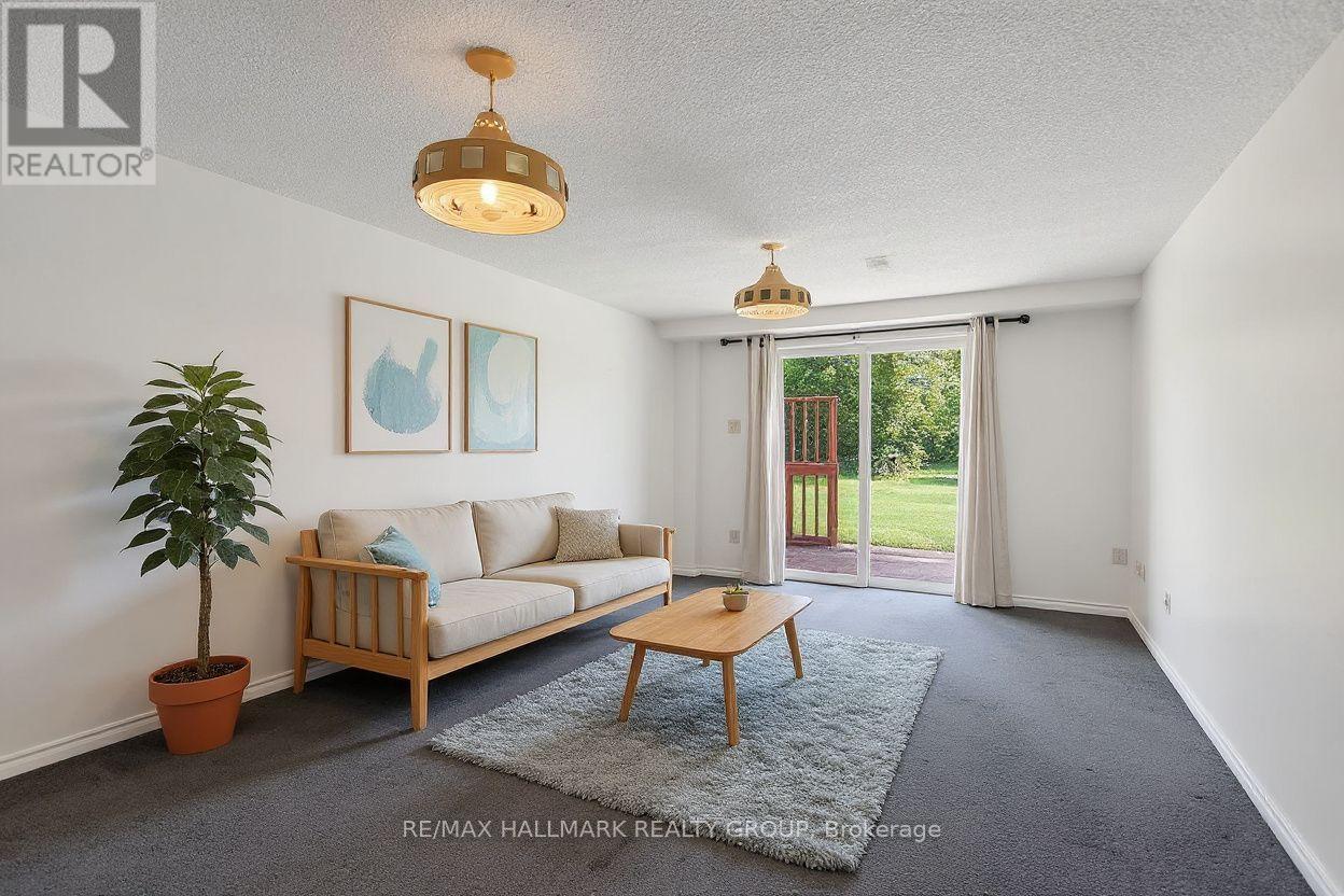 9 Halldorson Crescent, Ottawa, Ontario  K2K 2C3 - Photo 32 - X13457892