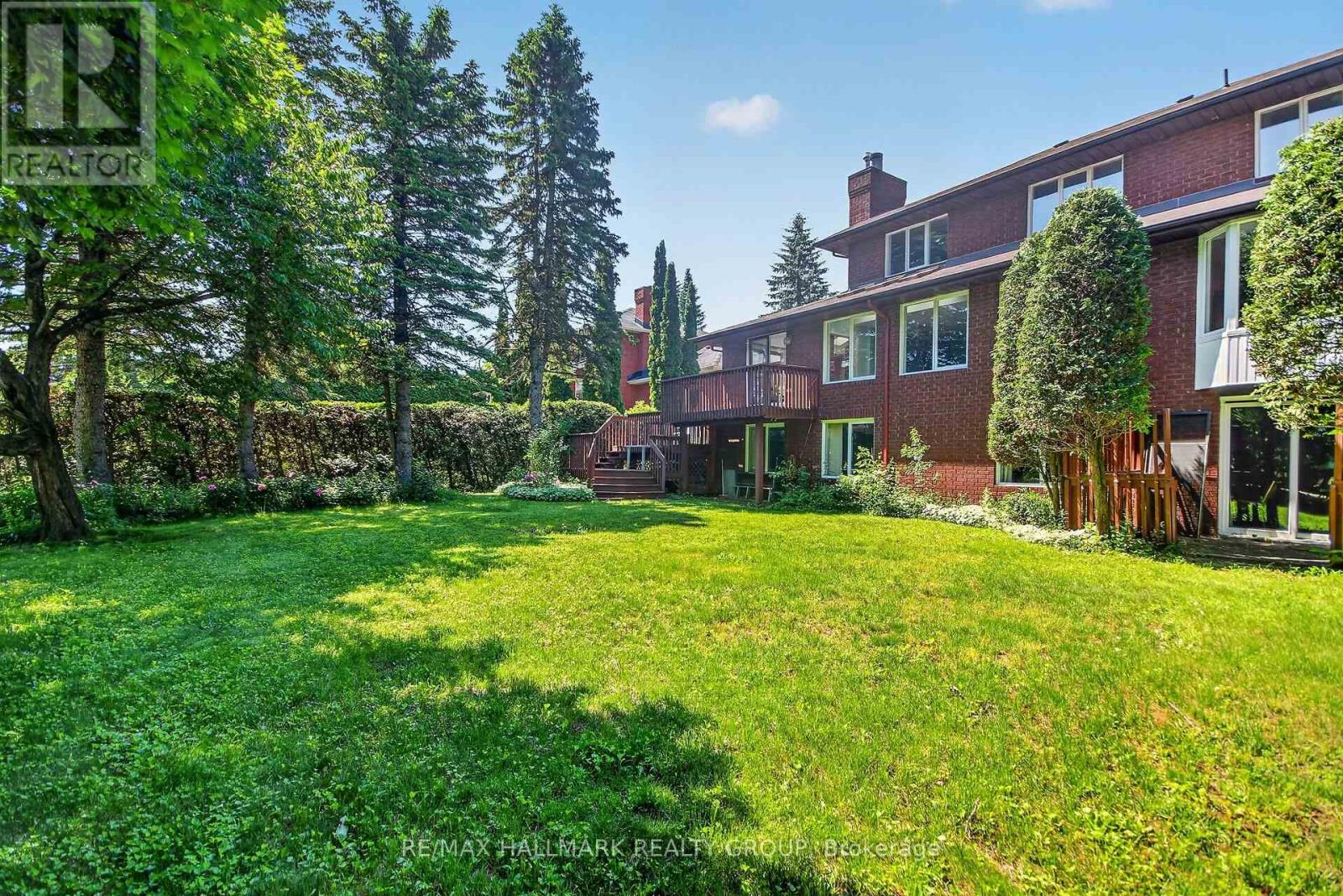 9 Halldorson Crescent, Ottawa, Ontario  K2K 2C3 - Photo 41 - X13457892