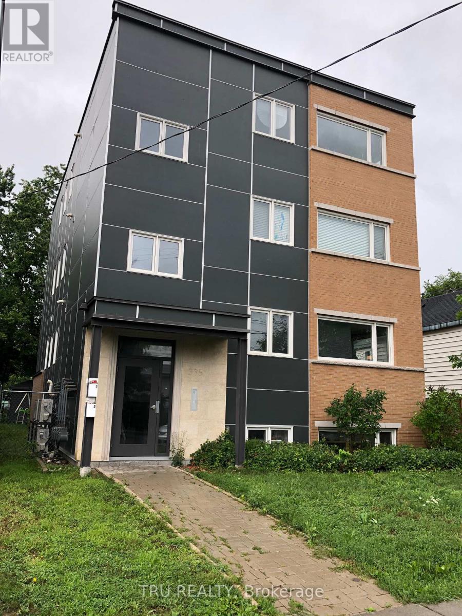 2 - 335 Olmstead Street, Ottawa, Ontario  K1L 7K2 - Photo 1 - X13457896