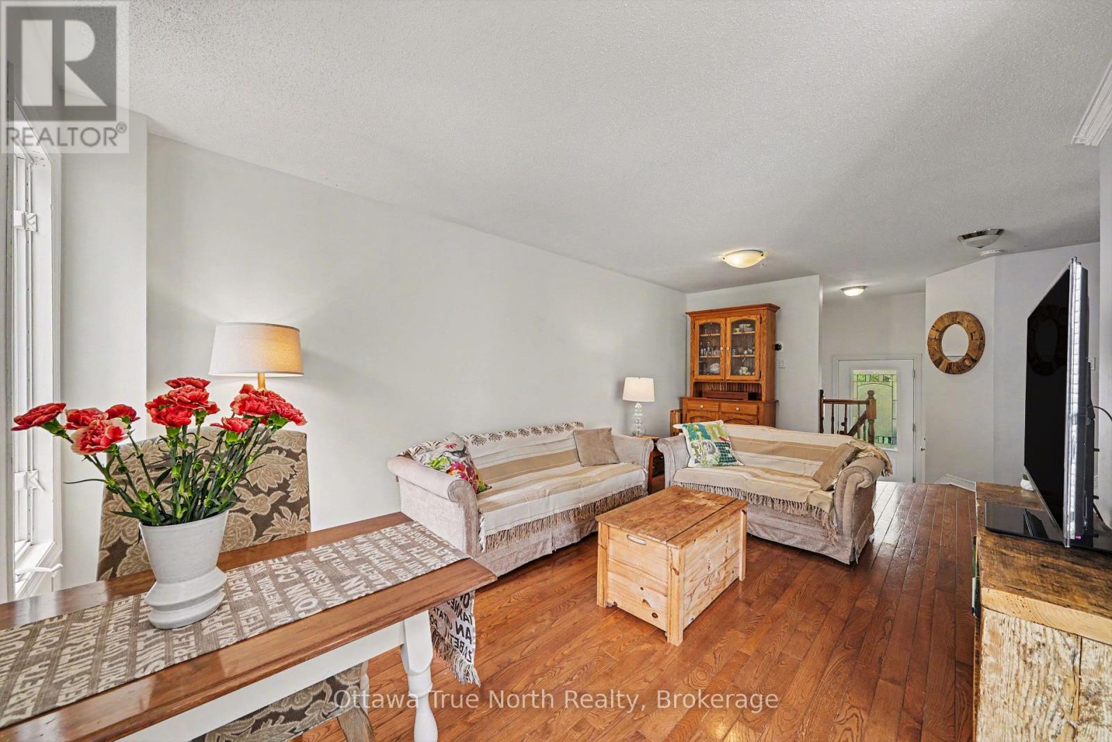 78 Redpath Drive, Ottawa, Ontario  K2G 6E3 - Photo 4 - X13457946