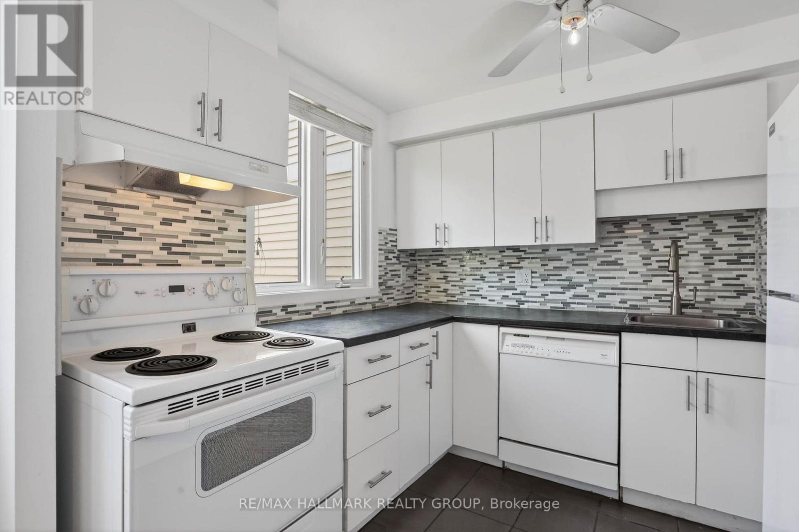 6609b - 6609 Bilberry Drive, Ottawa, Ontario  K1C 4N5 - Photo 7 - X13458126