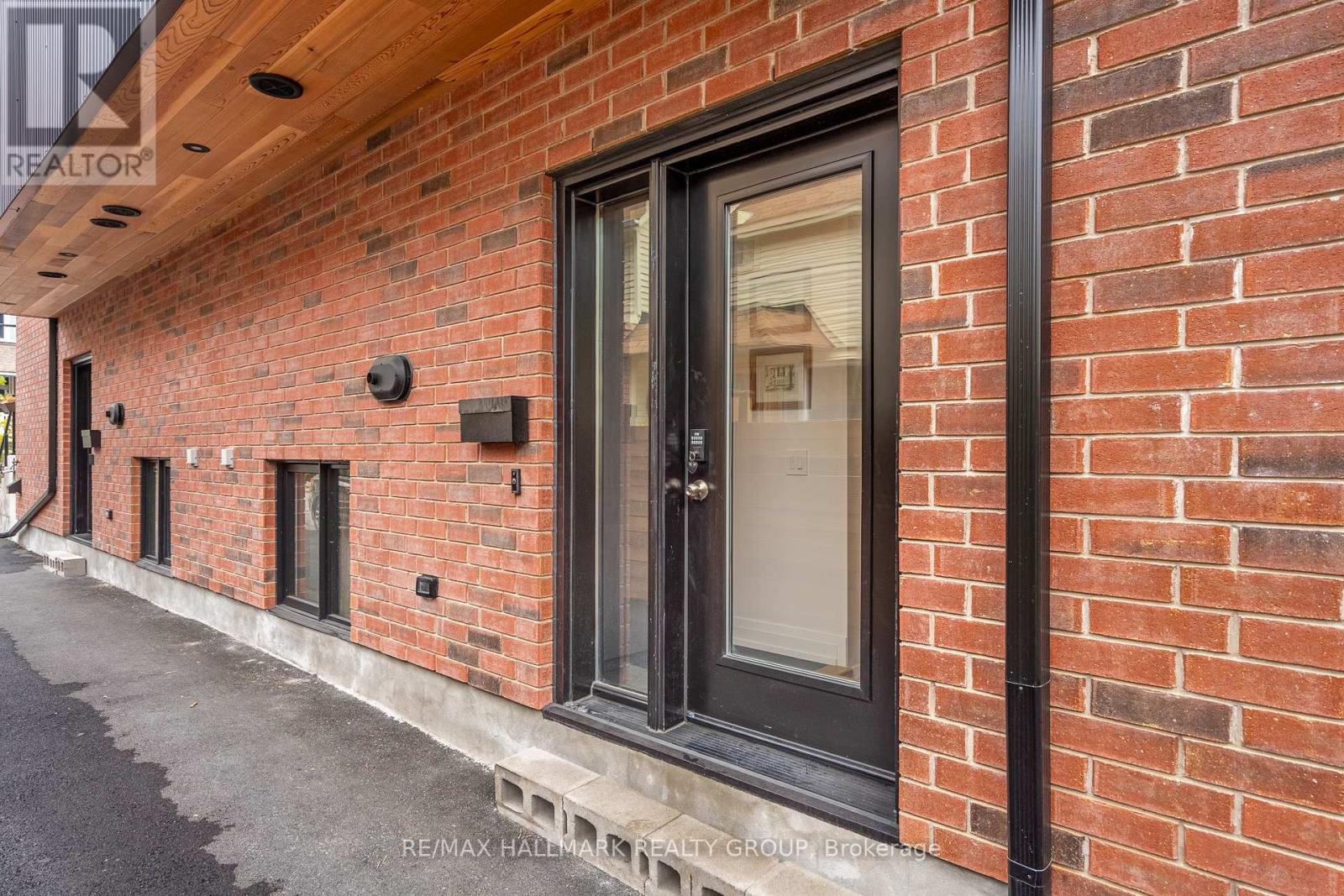 2b - 130 Glenora Street, Ottawa, Ontario  K1S 1J3 - Photo 3 - X13458258
