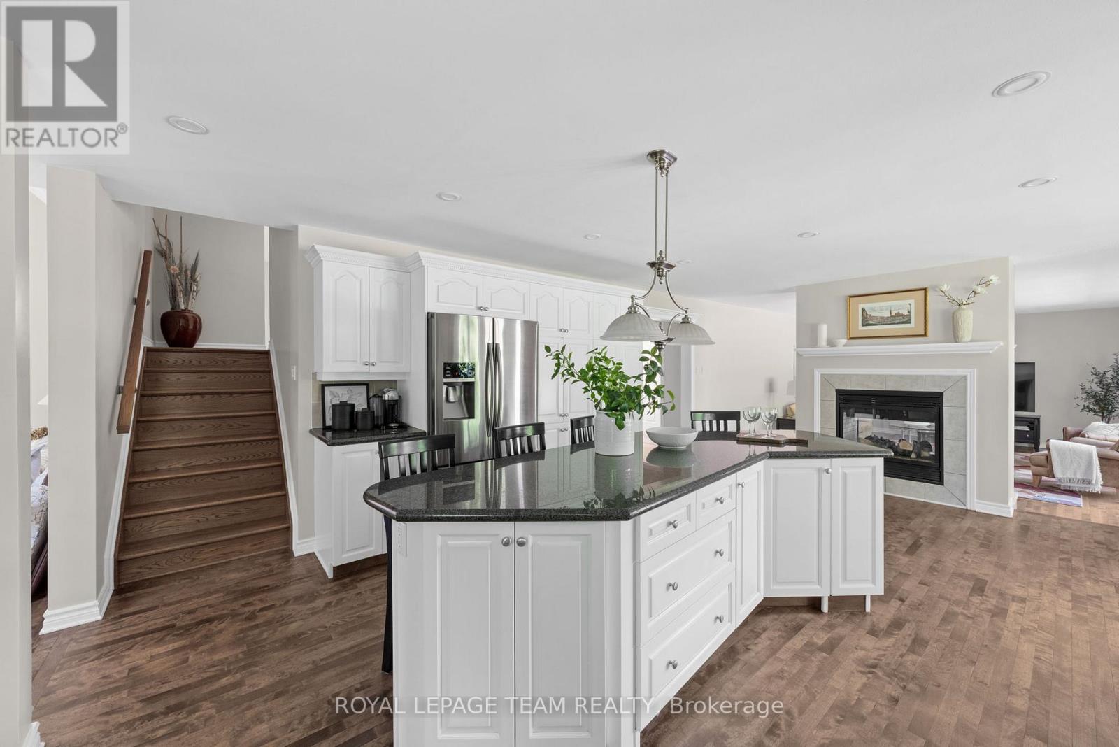 50 Marchvale Drive, Ottawa, Ontario  K2W 1C2 - Photo 11 - X13458264
