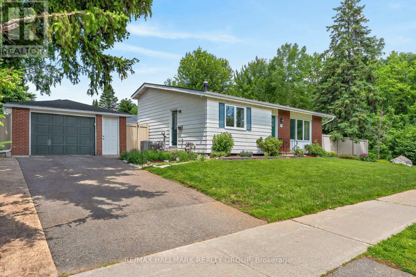 1445 Matheson Road, Ottawa, Ontario  K1J 8B5 - Photo 1 - X13458348