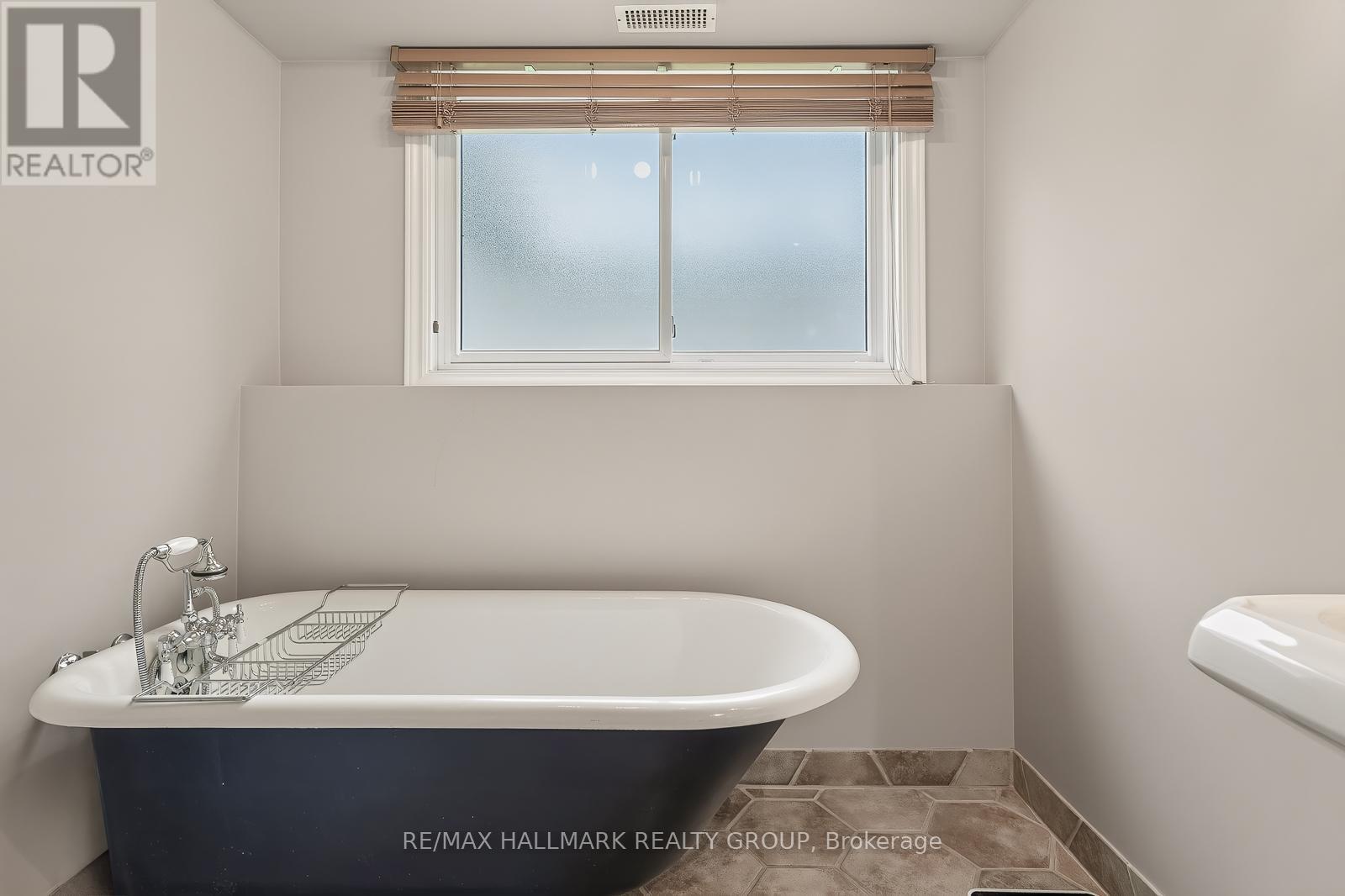 1445 Matheson Road, Ottawa, Ontario  K1J 8B5 - Photo 30 - X13458348