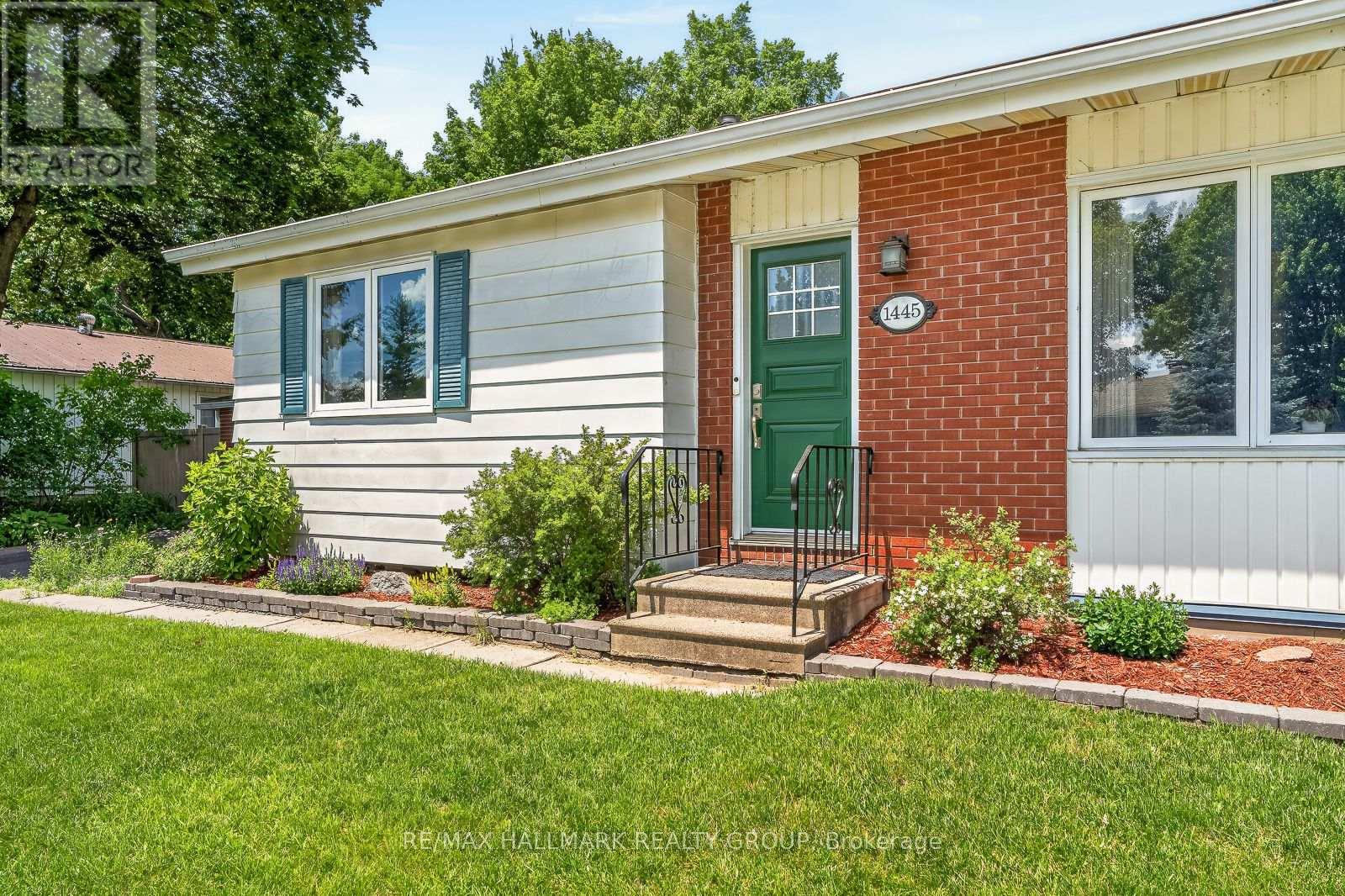 1445 Matheson Road, Ottawa, Ontario  K1J 8B5 - Photo 4 - X13458348