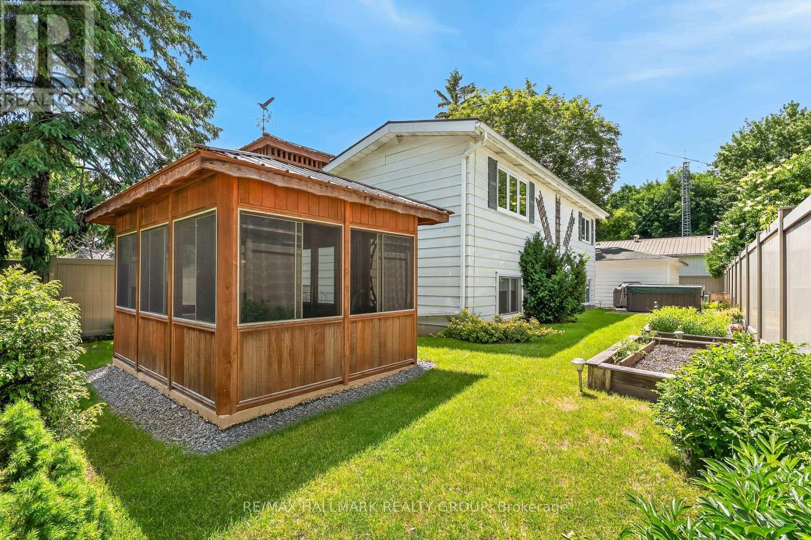 1445 Matheson Road, Ottawa, Ontario  K1J 8B5 - Photo 41 - X13458348