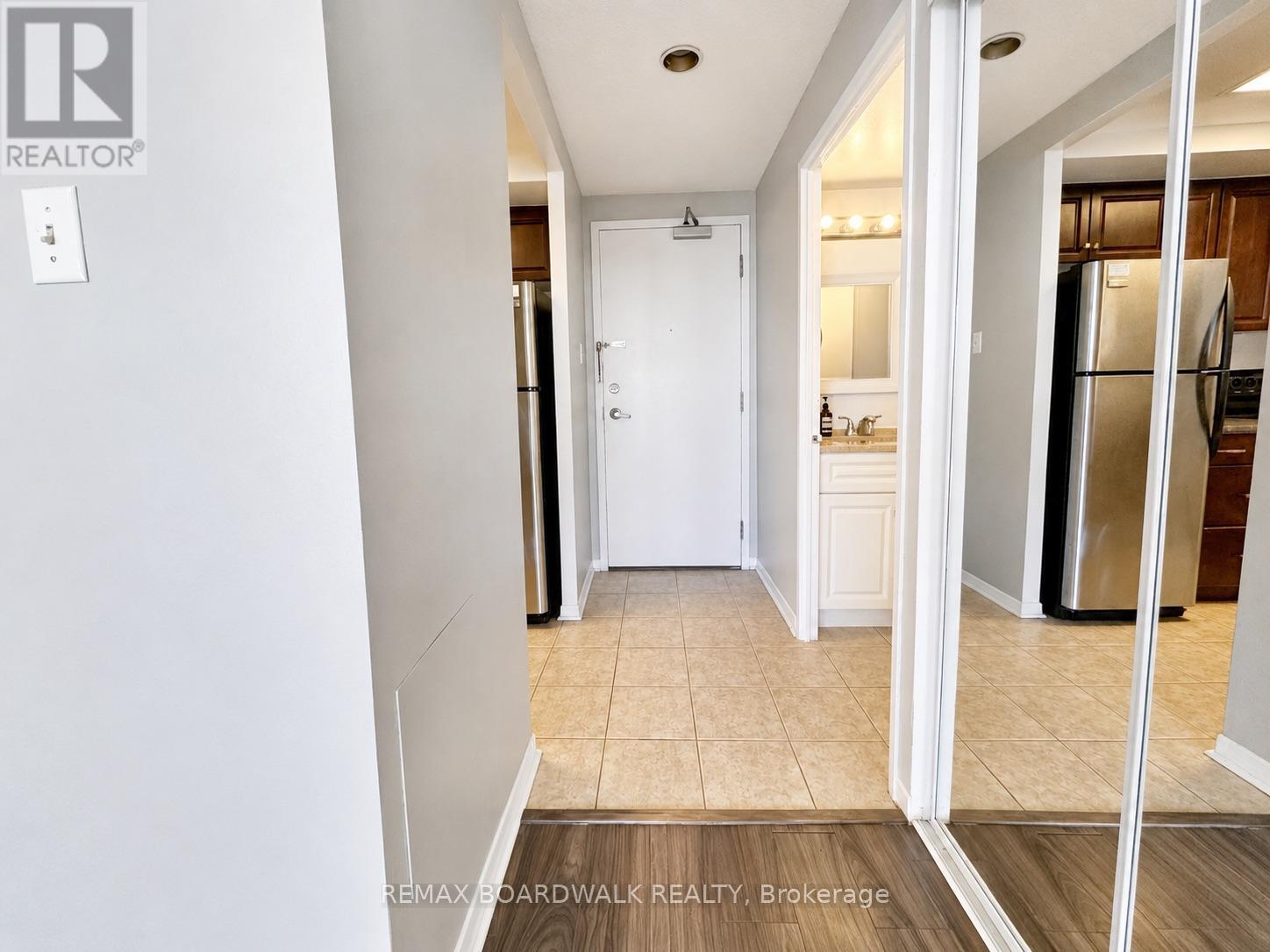 907 - 35 Holland Avenue, Ottawa, Ontario  K1Y 4S2 - Photo 5 - X13458350