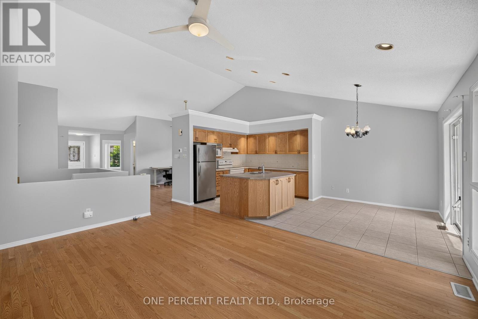 6 Windchime Crescent, Ottawa, Ontario  K2G 6J3 - Photo 17 - X13458588