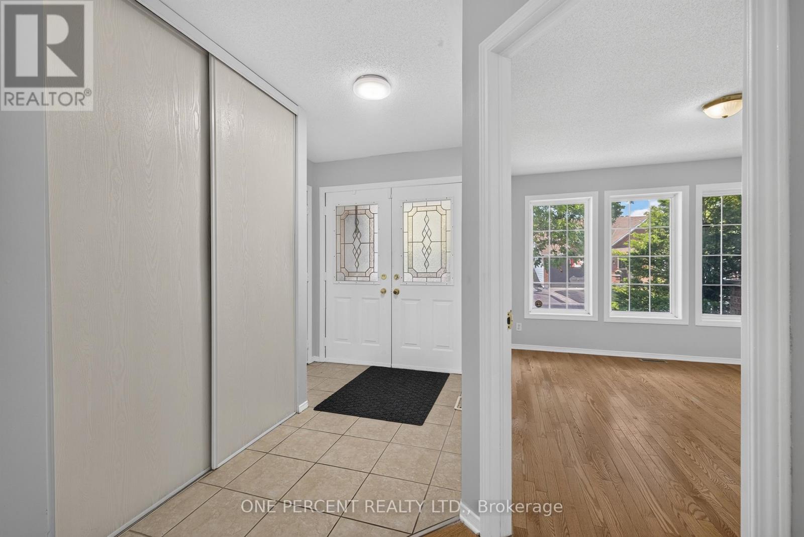 6 Windchime Crescent, Ottawa, Ontario  K2G 6J3 - Photo 5 - X13458588