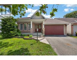 6 WINDCHIME CRESCENT, Ottawa, Ontario