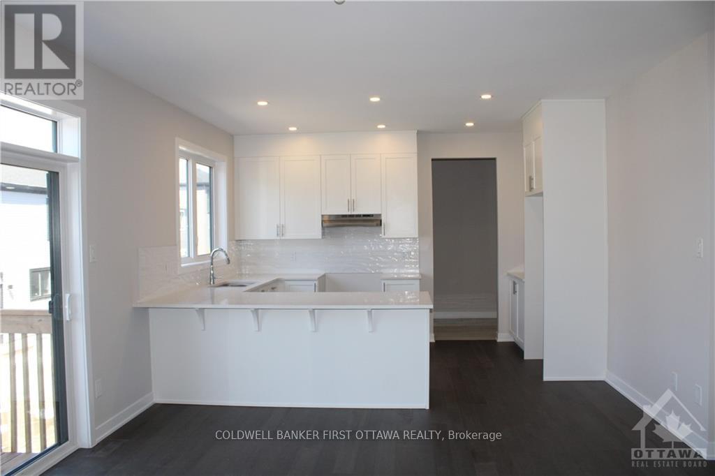 133 Rugosa Street, Ottawa, Ontario  K2J 6X4 - Photo 3 - X13459186