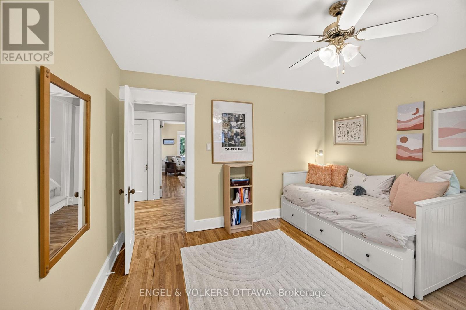 516 Queen Elizabeth Drive, Ottawa, Ontario  K1S 3N4 - Photo 25 - X13459216