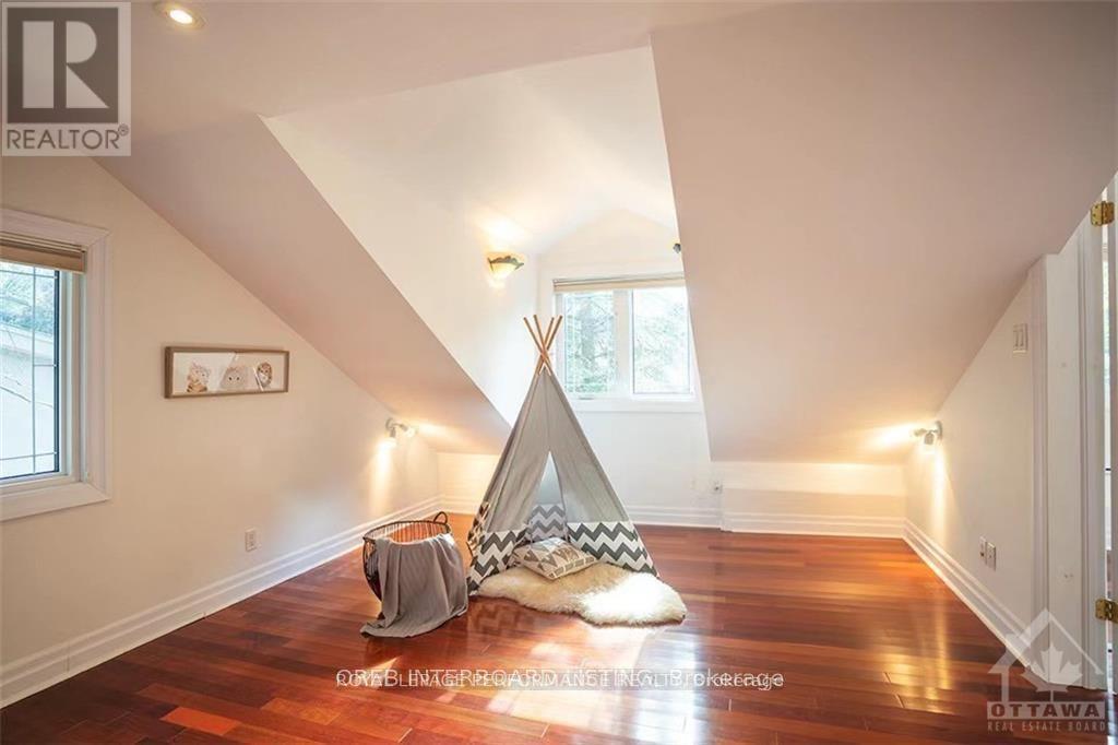 2077 Palmer Avenue, Ottawa, Ontario  K1H 5Z3 - Photo 10 - X13459262