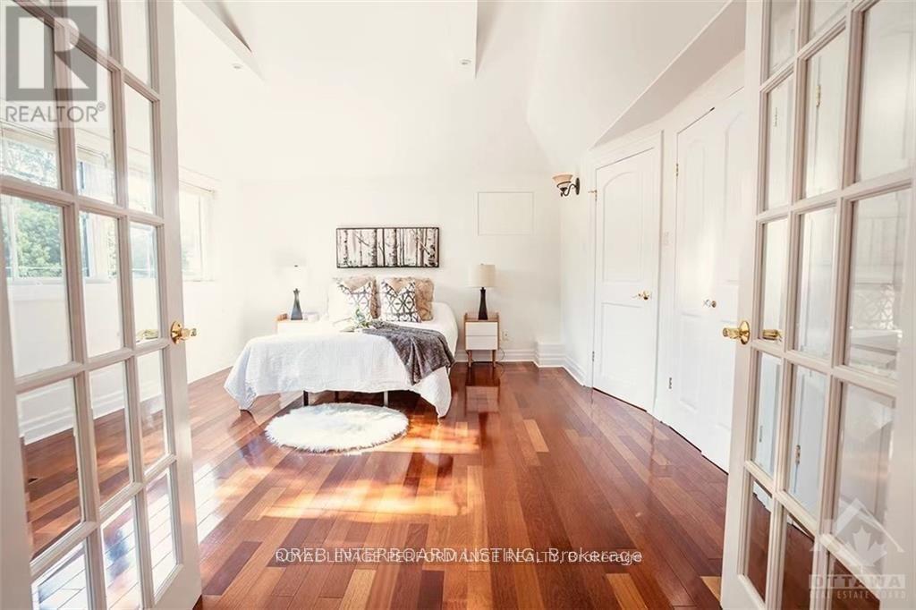 2077 Palmer Avenue, Ottawa, Ontario  K1H 5Z3 - Photo 8 - X13459262