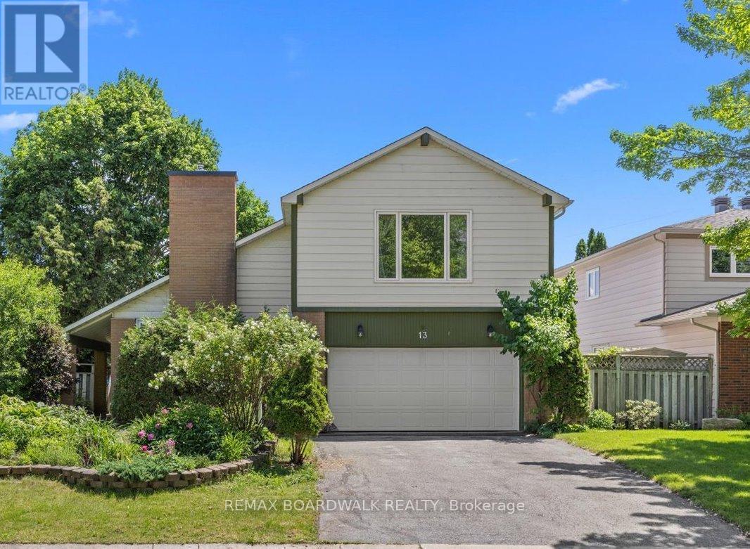 13 Pommel Crescent, Ottawa, Ontario  K2M 1A3 - Photo 1 - X13459298