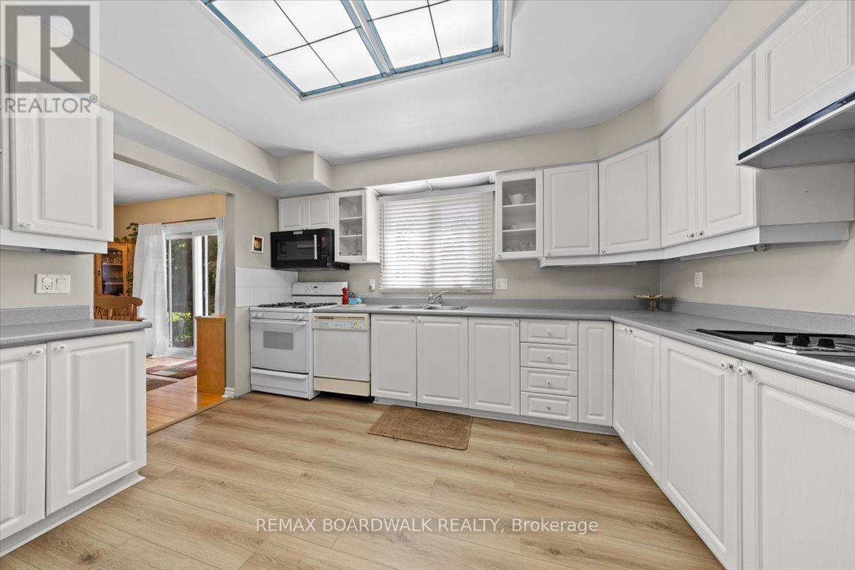 13 Pommel Crescent, Ottawa, Ontario  K2M 1A3 - Photo 11 - X13459298