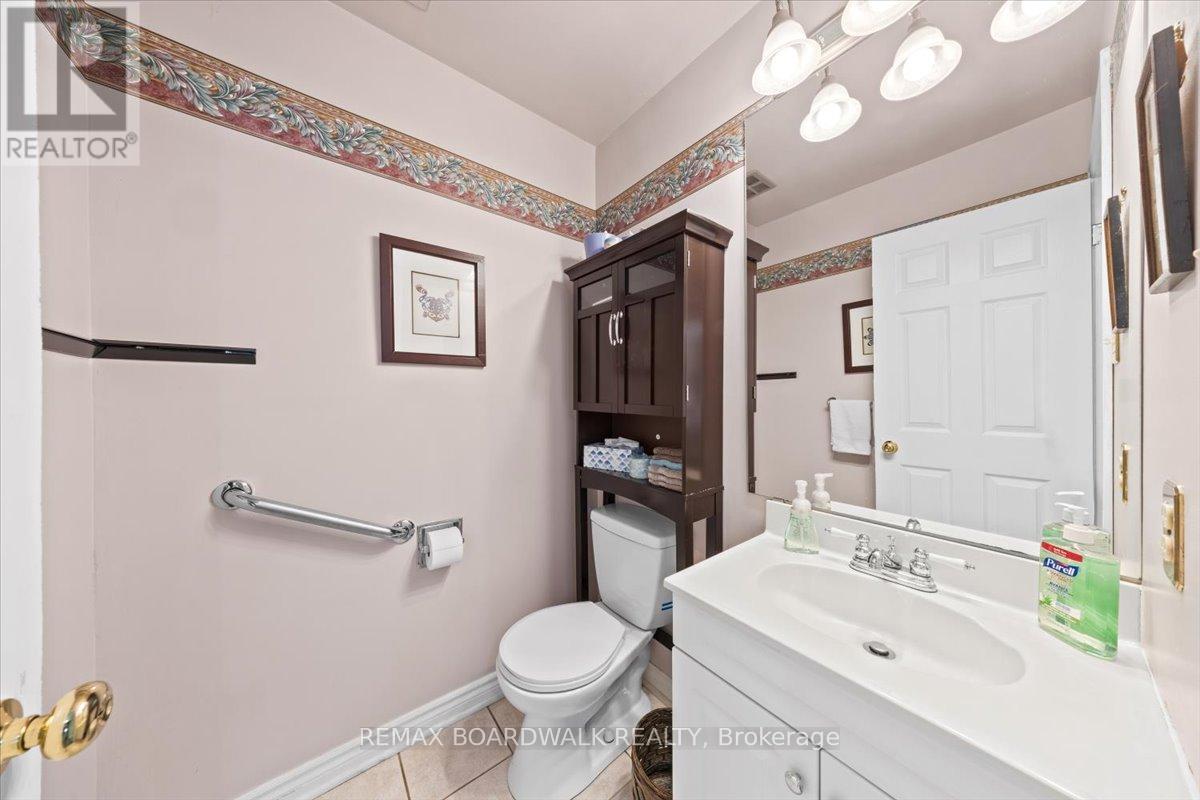 13 Pommel Crescent, Ottawa, Ontario  K2M 1A3 - Photo 16 - X13459298