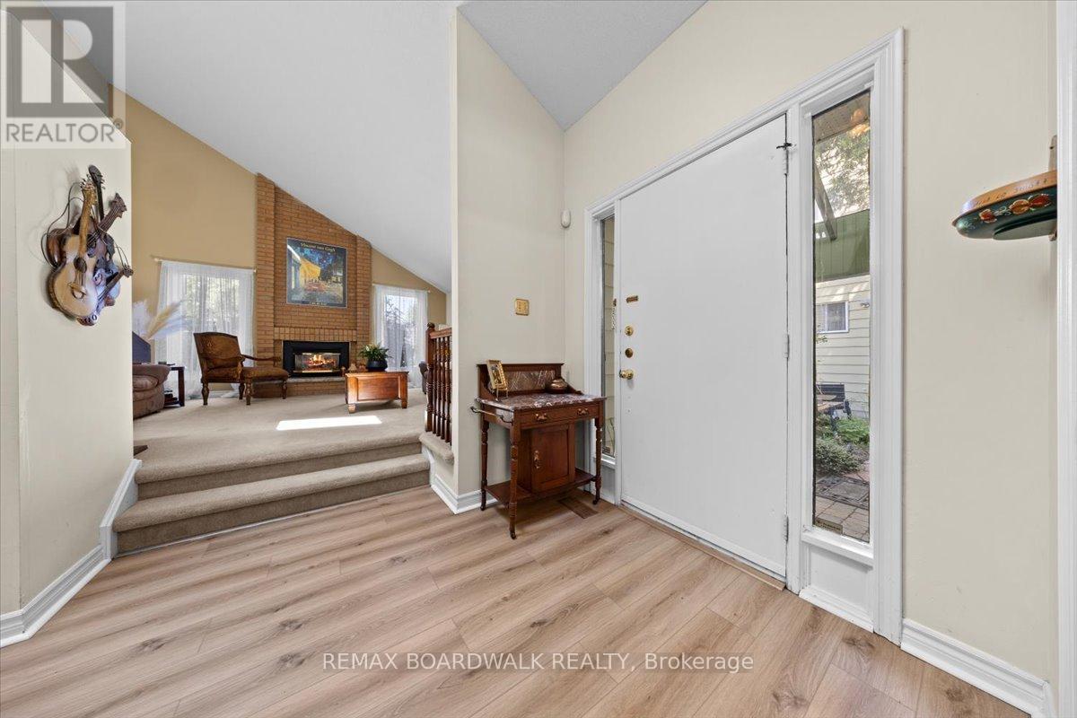 13 Pommel Crescent, Ottawa, Ontario  K2M 1A3 - Photo 5 - X13459298