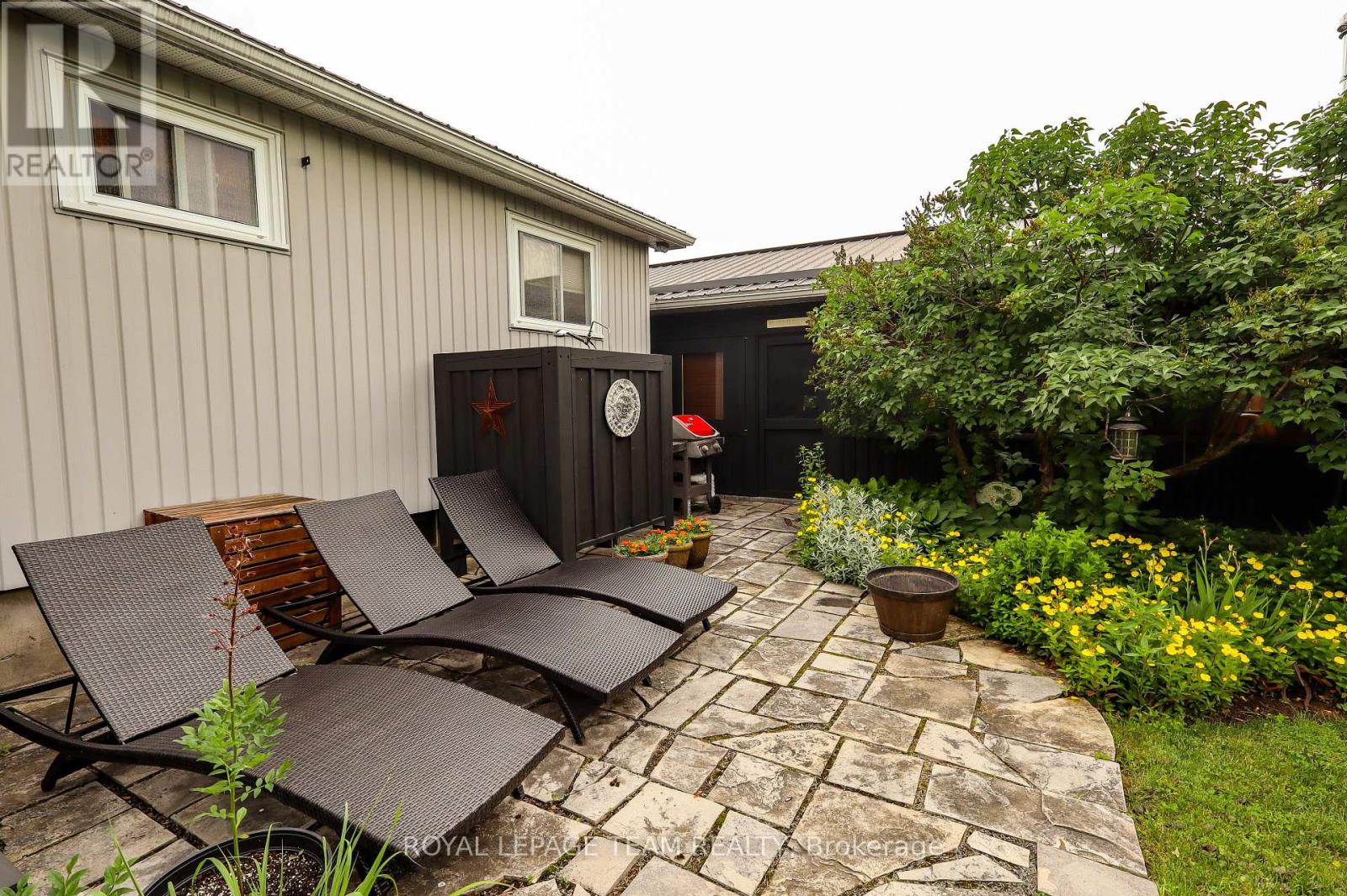 3041 Bridge Street, North Dundas, Ontario  K0E 1W0 - Photo 31 - X13459394