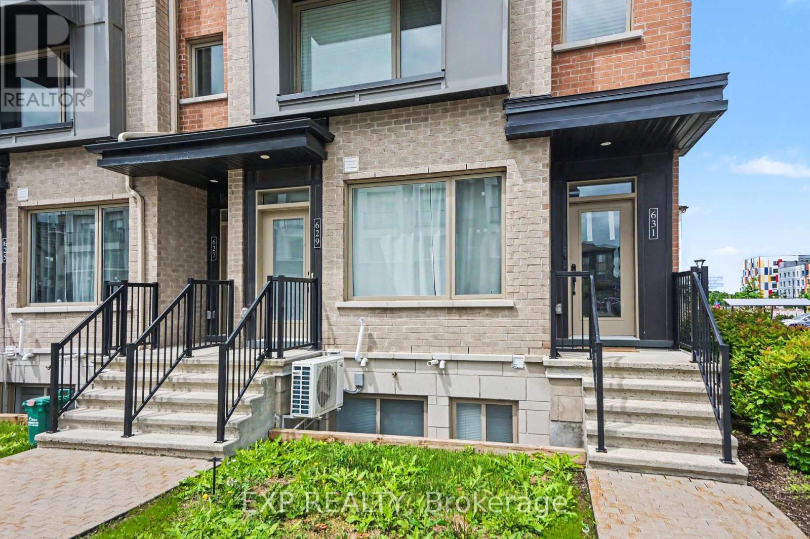 629 Makwa Private, Ottawa, Ontario  K1K 5A4 - Photo 4 - X13459442