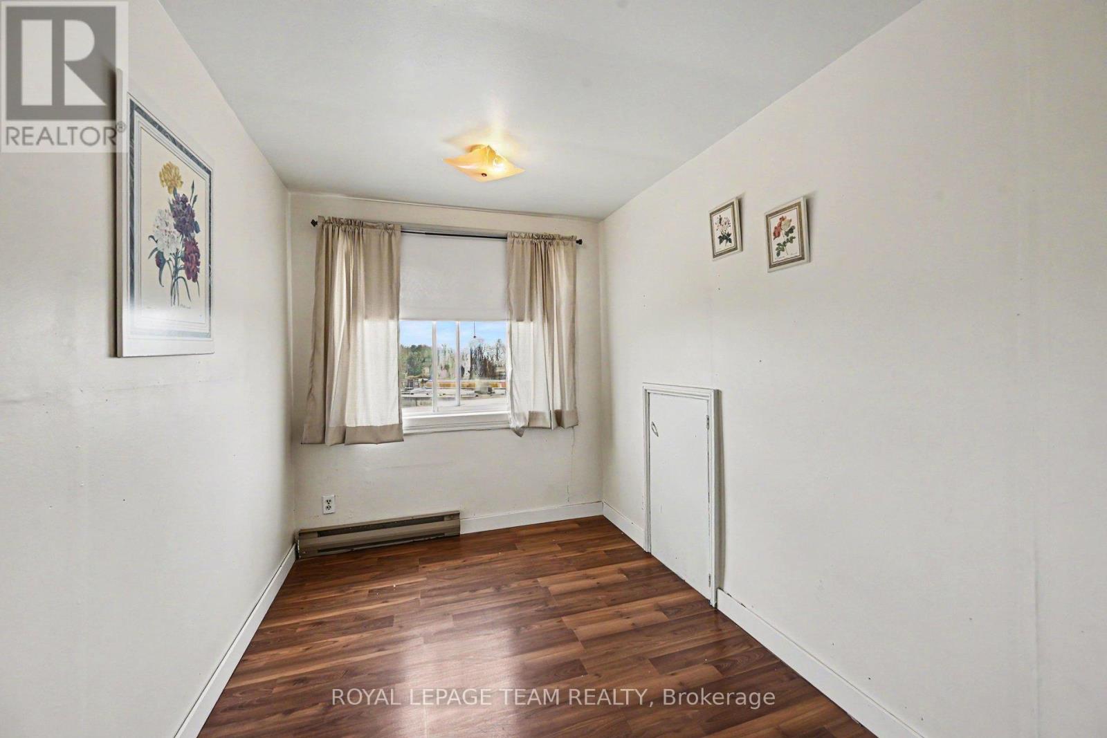 2 Mohns Avenue, Petawawa, Ontario  K8H 2G4 - Photo 12 - X13459600