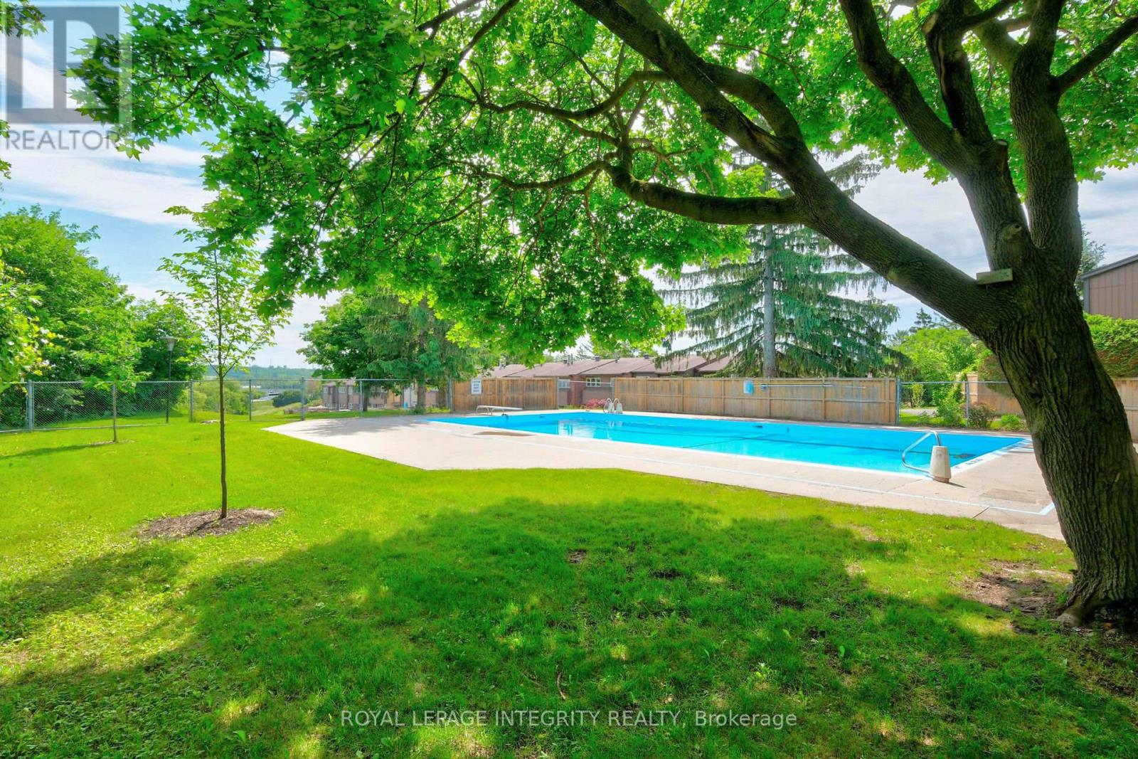 2111 Montreal Road, Ottawa, Ontario  K1J 8M8 - Photo 37 - X13459612
