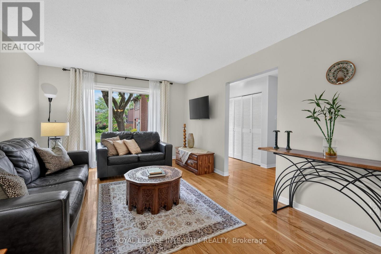 2111 Montreal Road, Ottawa, Ontario  K1J 8M8 - Photo 6 - X13459612