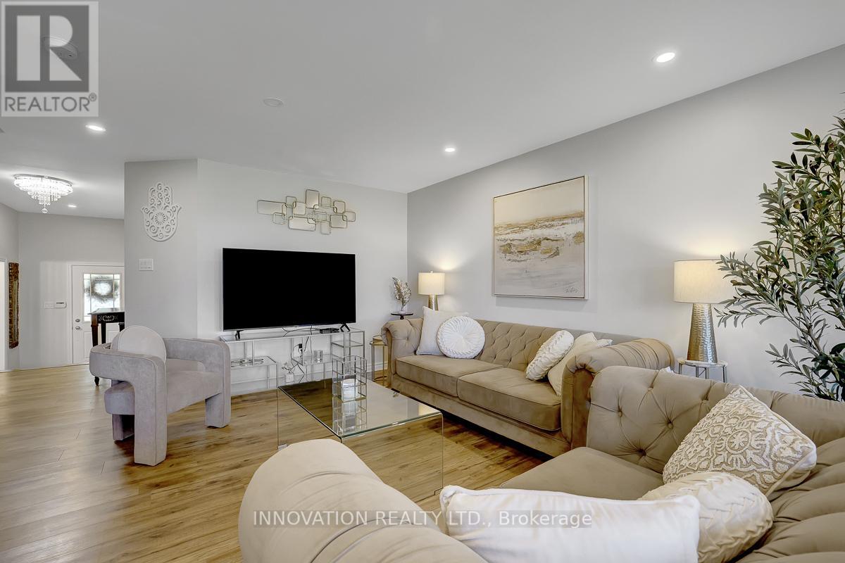 278 Forestbrook Street, Ottawa, Ontario  K2K 0B5 - Photo 12 - X13459630