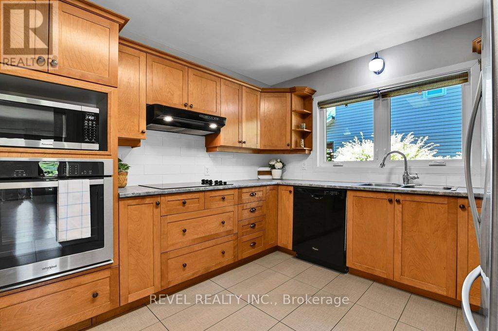 2555 Regina Street, Ottawa, Ontario  K2B 6X4 - Photo 12 - X13459744