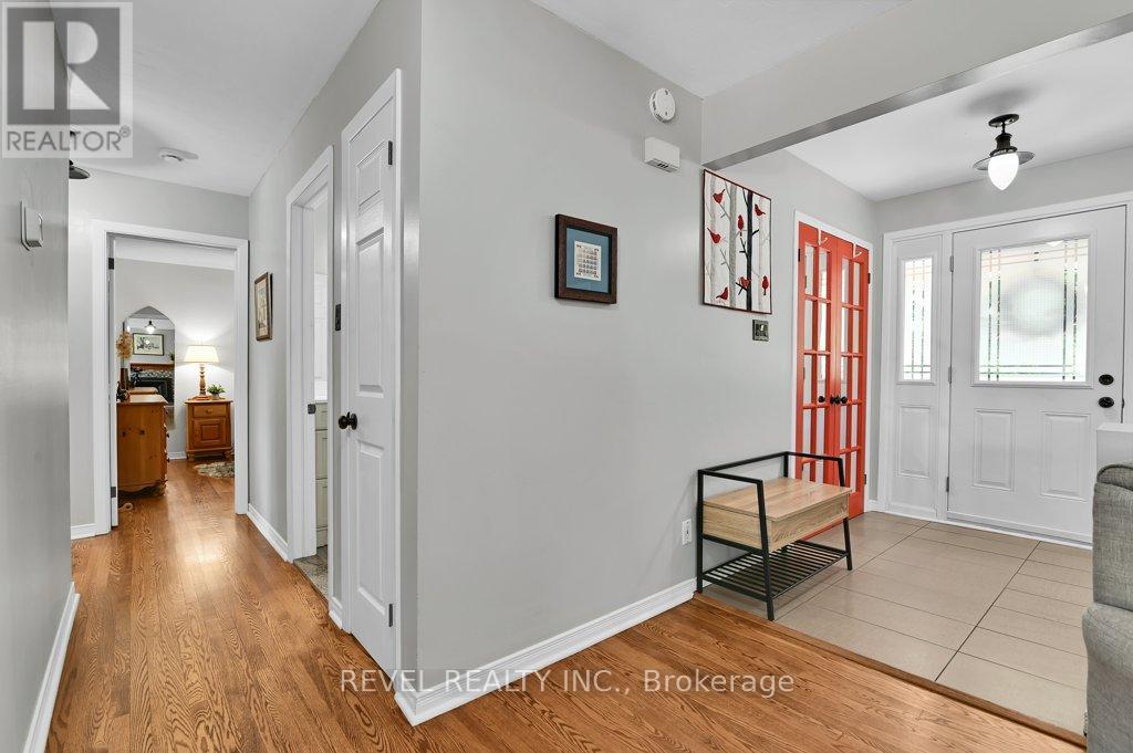 2555 Regina Street, Ottawa, Ontario  K2B 6X4 - Photo 15 - X13459744