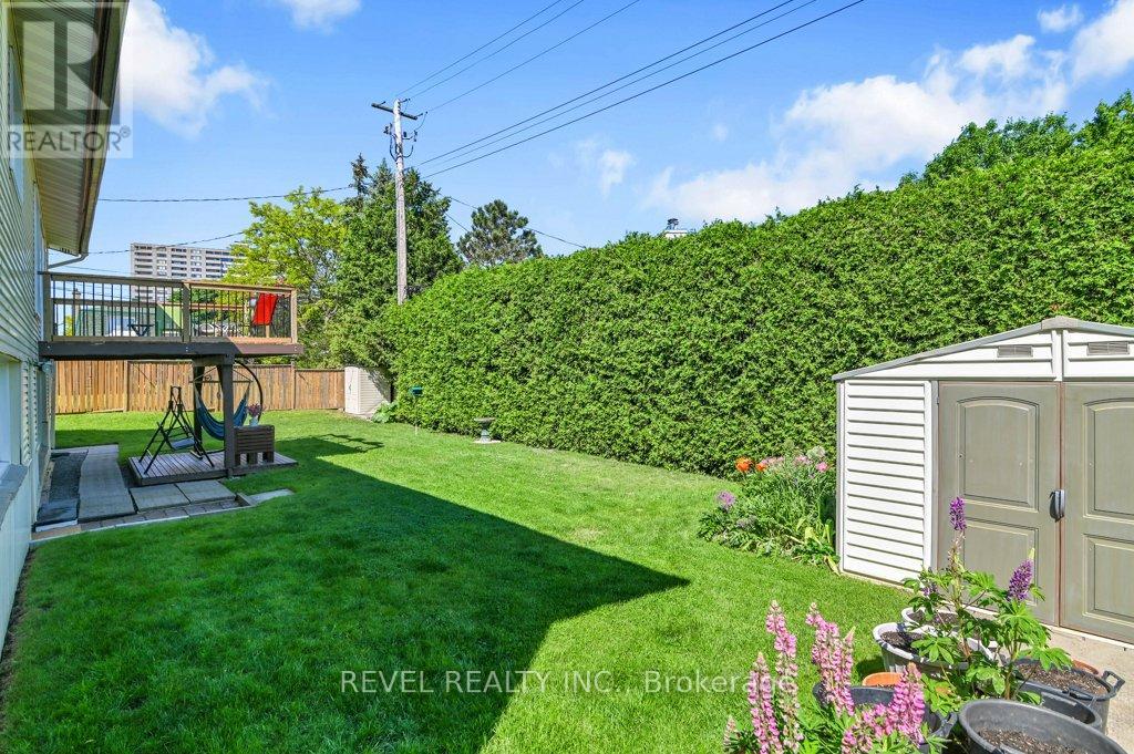 2555 Regina Street, Ottawa, Ontario  K2B 6X4 - Photo 32 - X13459744
