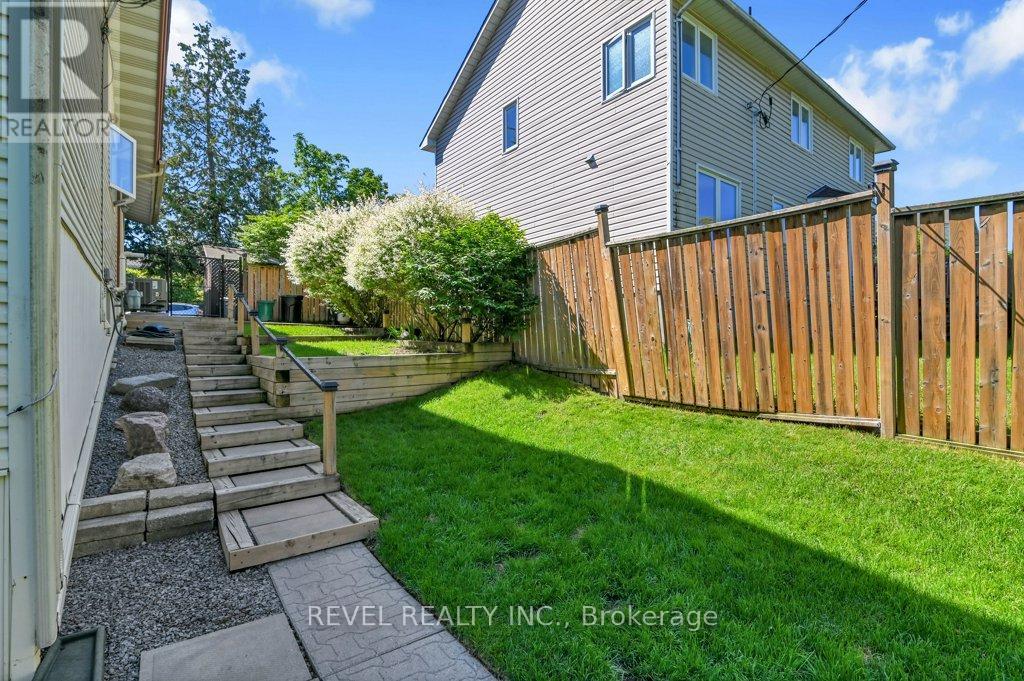 2555 Regina Street, Ottawa, Ontario  K2B 6X4 - Photo 33 - X13459744